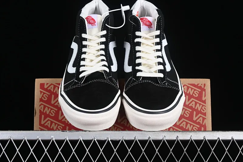 All categories Vans Vans series Vans Mid Vans China Vans Style 37 Anaheim black and white mid-top casual sneakers VN0A3MUOQF6